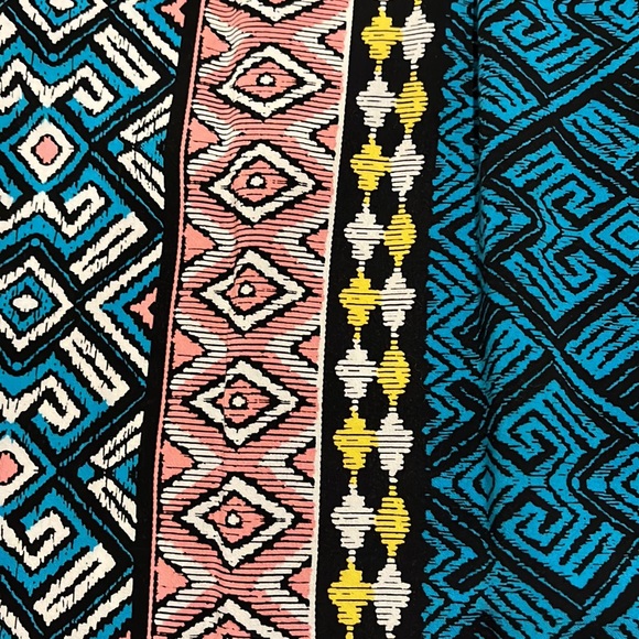 2000’s Vintage Forever 21 Rayon Tribal Aztec Pants - Picture 2 of 3